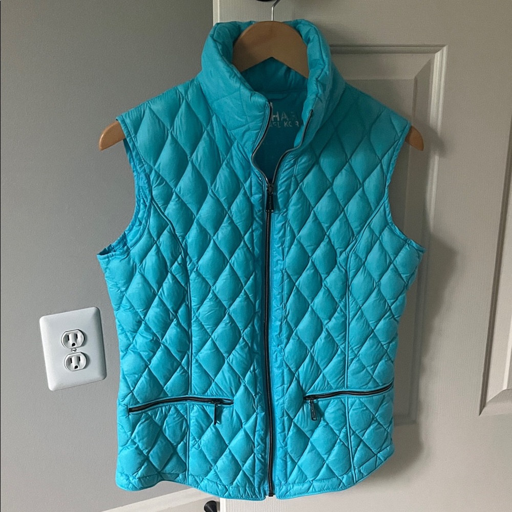 Michael Kors Aqua Packable Down Vest